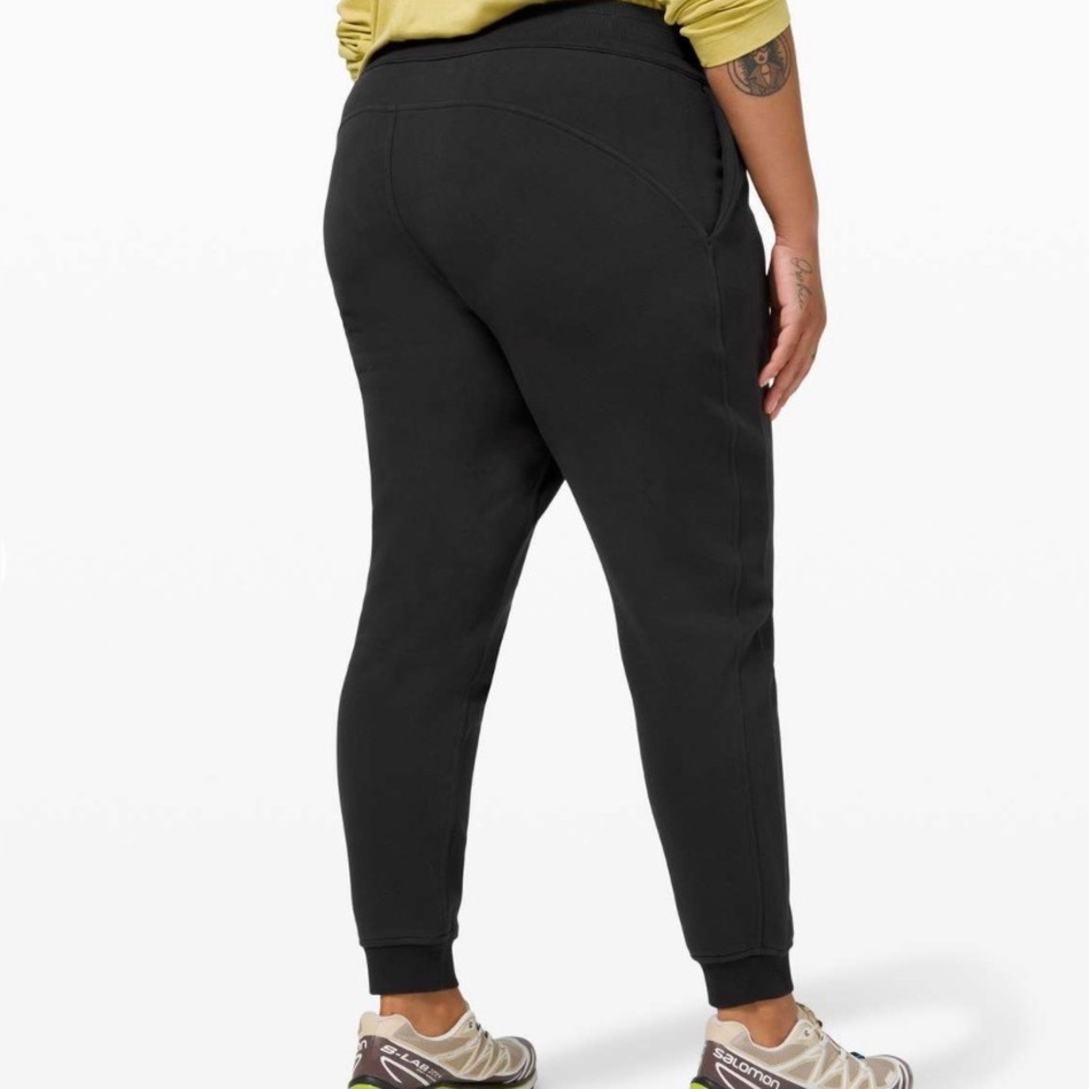 Lululemon Scuba Black Jogger